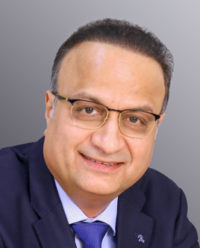 Manish-Mehta_zugeschnitten_03-200×248