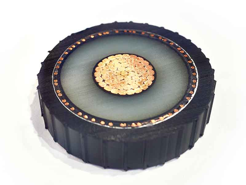 Cross section of a cable for visualizing the cable insulation layers produced with semi conductive cable compounding technology.